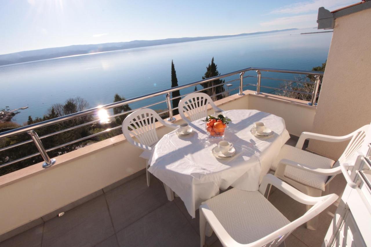 Apartmani Damir Livajic Omiš Εξωτερικό φωτογραφία