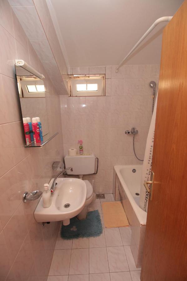 Apartmani Damir Livajic Omiš Εξωτερικό φωτογραφία